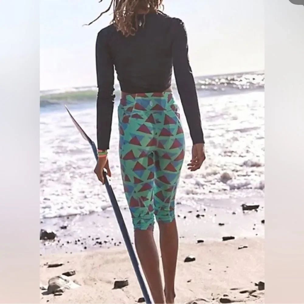 Free People Movement Make Way Rash Guard Black - Picture 3 of 4